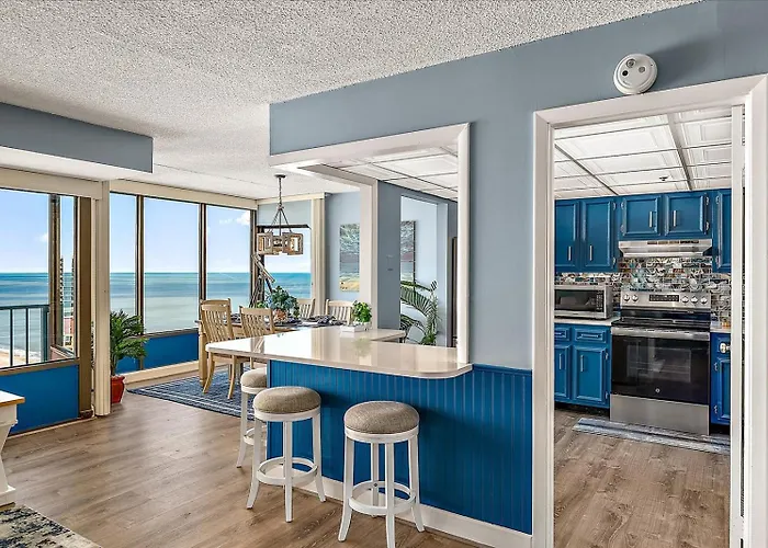 Gorgeous Side Ocean View From Your Private Balcony Holiday home Ocean City